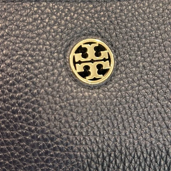 Tory Burch Perry Tote in Navy Blue with Gold Hardware - Picture 10 of 11